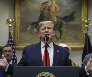 Tổng thống Mỹ Donald Trump cáo buộc tướng Soleimani muốn 'làm nổ tung đại sứ quán Mỹ'