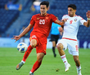 VAR cứu U23 Việt Nam khỏi quả phạt đền