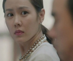 Chồng chê nhà vợ nghèo, bẩn không muốn về