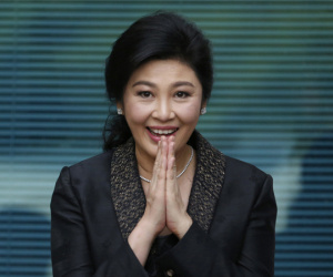 Bà Yingluck và anh trai Thaksin mở công ty thu thập dữ liệu ADN