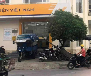 Quảng Nam: Bắt nữ kế toán, nữ thủ quỹ bưu điện tham ô 100 tỉ đồng