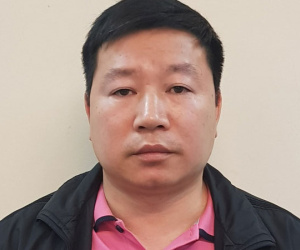 Khởi tố một Chi cục phó Hải quan trong vụ buôn lậu dược liệu