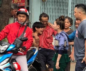Điều tra vụ giả vờ đưa đi trao quà từ thiện, 3 thanh niên đánh bất tỉnh cụ ông, cướp 400 tờ vé số