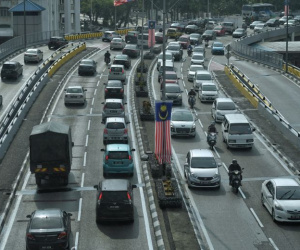 Malaysia giảm 50% tiền phạt cho người vi phạm giao thông khi nộp tiền qua mạng