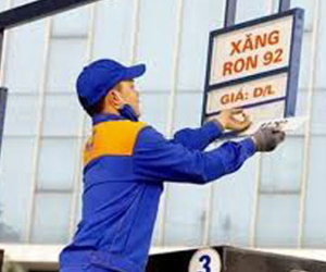 Giá xăng có thể tăng nhẹ vào ngày mai