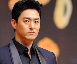 Tài tử 'Hoàng Hậu Ki' Joo Jin Mo lần đầu lên tiếng về bê bối 'săn gái' chấn động