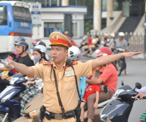 Phân luồng giao thông phục vụ lễ tang 3 liệt sỹ công an hy sinh ở Đồng Tâm