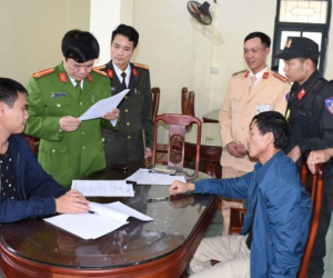 Công an Thanh Hóa phá 2 đường dây ma túy, thu giữ 10 bánh heroin và 4kg ma túy đá