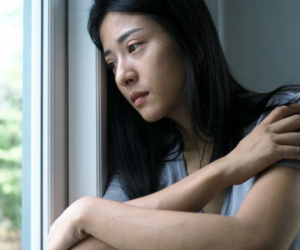 2 năm sống ở nhà chồng mà cứ đến bữa cơm là tôi lại choáng váng không thể nuốt nổi, đặc biệt là những hôm nhà có thịt gà