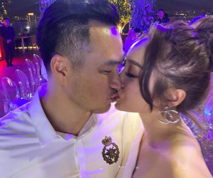Chi Bảo hôn say đắm bạn gái kém 16 tuổi trong tiệc sinh nhật sang chảnh, phản ứng của Trương Ngọc Ánh đặc biệt hơn