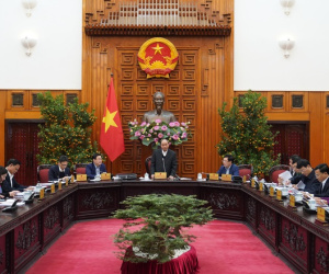 Thủ tướng yêu cầu phải đảm bảo lương, thưởng cho người lao động dịp Tết