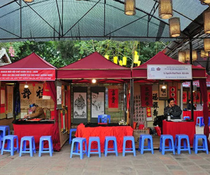 'Phố ông Đồ' đìu hiu sau ngày khai mạc
