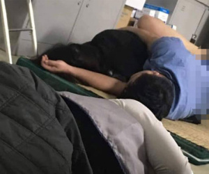 Bác sĩ bị tố 'ngủ cùng nữ sinh viên trong ca trực' thanh minh gì?