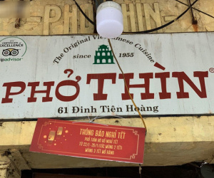 Lịch nghỉ Tết của những hàng ăn nổi tiếng ở Hà Nội: Phở Bát Đàn đóng cửa đến tận ngày Rằm, cháo sườn sụn Lý Quốc Sư mở xuyên Tết