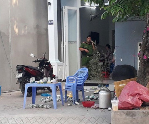 Cãi nhau tại 'sới bạc', người đàn ông dùng dao đâm chết người
