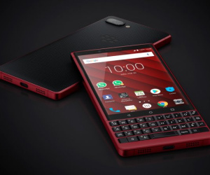 Ai đã đặt tên cho BlackBerry?