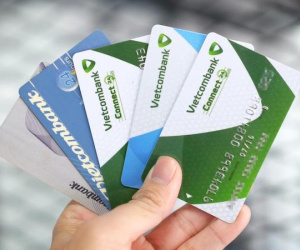 Nhiều chủ thẻ VISA mất tiền oan do giao dịch giả mạo, Vietcombank cam kết sẽ hoàn tiền