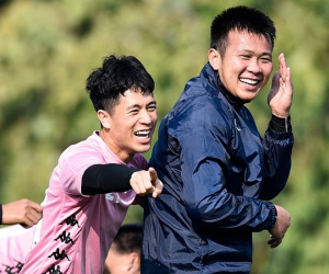 Đình Trọng vẫn chưa có thể trạng tốt nhất, hào hứng khi sắp đối đầu với Công Phượng