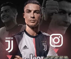 Ronaldo cán mốc vô tiền khoáng hậu trên Instagram