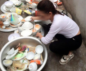 Mệt mỏi vì hơn 10 ngày ăn Tết ở quê chồng