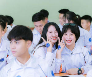 Hà Nội: Tất cả học sinh sốt đều phải nghỉ học