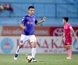 Không có chuyện Hùng Dũng sang Muangthong United thi đấu