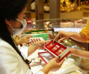Lỗ ngay 200.000 đồng/lượng sau khi mua vàng ngày Vía Thần tài