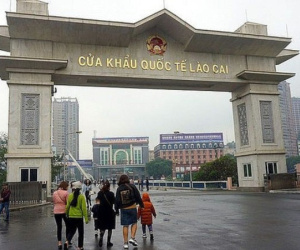 Lào Cai tiếp nhận thêm 46 công dân được Trung Quốc trao trả, thực hiện cách ly tại Trường Quân sự