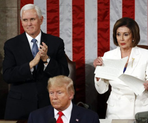 Chủ tịch Hạ viện Mỹ lý giải việc xé bài phát biểu của Tổng thống Trump