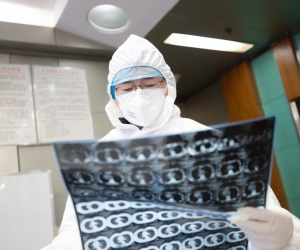 Anh tuyên bố đột phá trong nghiên cứu vaccine coronavirus