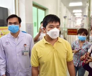 Bộ Y tế khuyến cáo chỉ 3 trường hợp này người dân mới nên đeo khẩu trang y tế