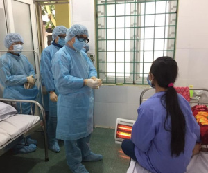 Đội cơ động phản ứng nhanh của Bộ Y tế đã về điểm nóng ở Vĩnh Phúc