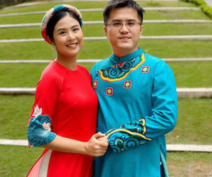 Ảnh hẹn hò hiếm hoi của Ngọc Hân và hôn phu
