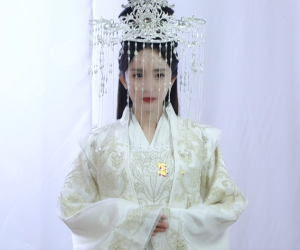 'Bạch Thiển' Dương Mịch mặc váy cưới xinh đẹp rạng ngời, dự đoán đại hôn lễ với 'Dạ Hoa' Triệu Hựu Đình trong Chẩm Thượng Thư?