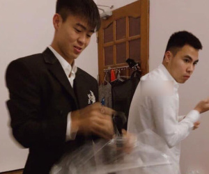 Đức Huy 'bóc phốt' Duy Mạnh trong đêm độc thân cuối cùng: Ngủ ngáy cực to, lại còn gác chân lên người khác