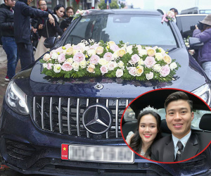 Cầu thủ Duy Mạnh đón cô dâu Quỳnh Anh bằng Mercedes-Benz GLC 300 hơn 2 tỷ đồng