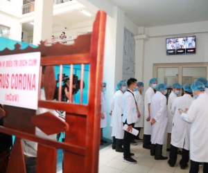 Bệnh viện Trung ương Huế có thể tự xét nghiệm virus corona