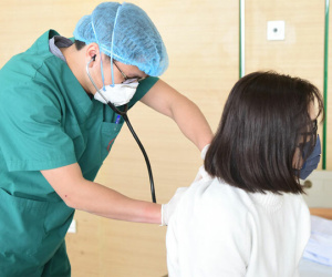 Việt Nam thử nghiệm thuốc điều trị nCoV