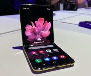 Có giá 36 triệu đồng nhưng Galaxy Z Flip vẫn cháy hàng sau 8 tiếng ra mắt tại Việt Nam