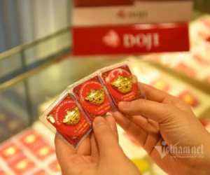Giá vàng hôm nay 15/2, bất ngờ tụt giảm