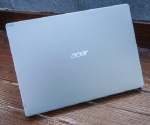 5 laptop cấu hình 'ngon' giảm giá dịp đầu năm 2020