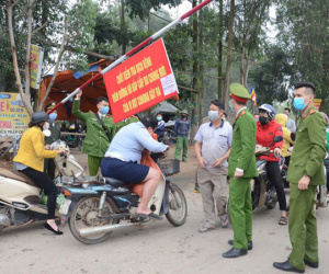 Đại diện bộ Y tế: Không thể nào cứ người Vĩnh Phúc là bị cách ly!