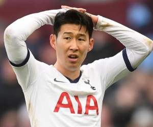 Tottenham tổn thất nặng sau chiến thắng trên sân Aston Villa