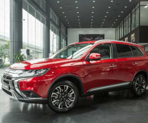 Cận cảnh Mitsubishi Outlander 2020 vừa ra mắt tại Việt Nam với nhiều tính năng nổi bật