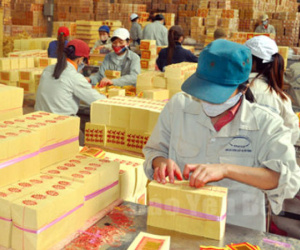 Bán vàng mã phục vụ 'cõi âm' thu hơn 300 tỷ đồng