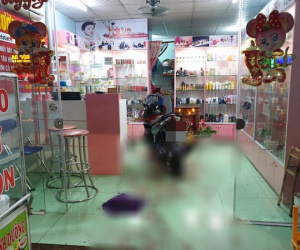 Bình Dương: Chủ đại lý vé máy bay bị chồng cũ chém nguy kịch