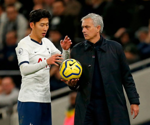 Mourinho xác nhận Son Heung-min sẽ phải nghỉ hết mùa