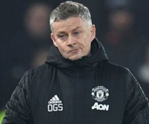 Solskjaer đổ lỗi cho bóng khó đá khiến M.U bị cầm hòa