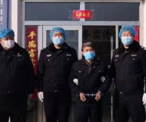 Tội phạm truy nã ở Trung Quốc lũ lượt ra đầu thú vì Covid-19