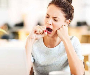Không thiếu ngủ mà vẫn ngáp, dấu hiệu cảnh báo nhiều bệnh hiểm nghèo